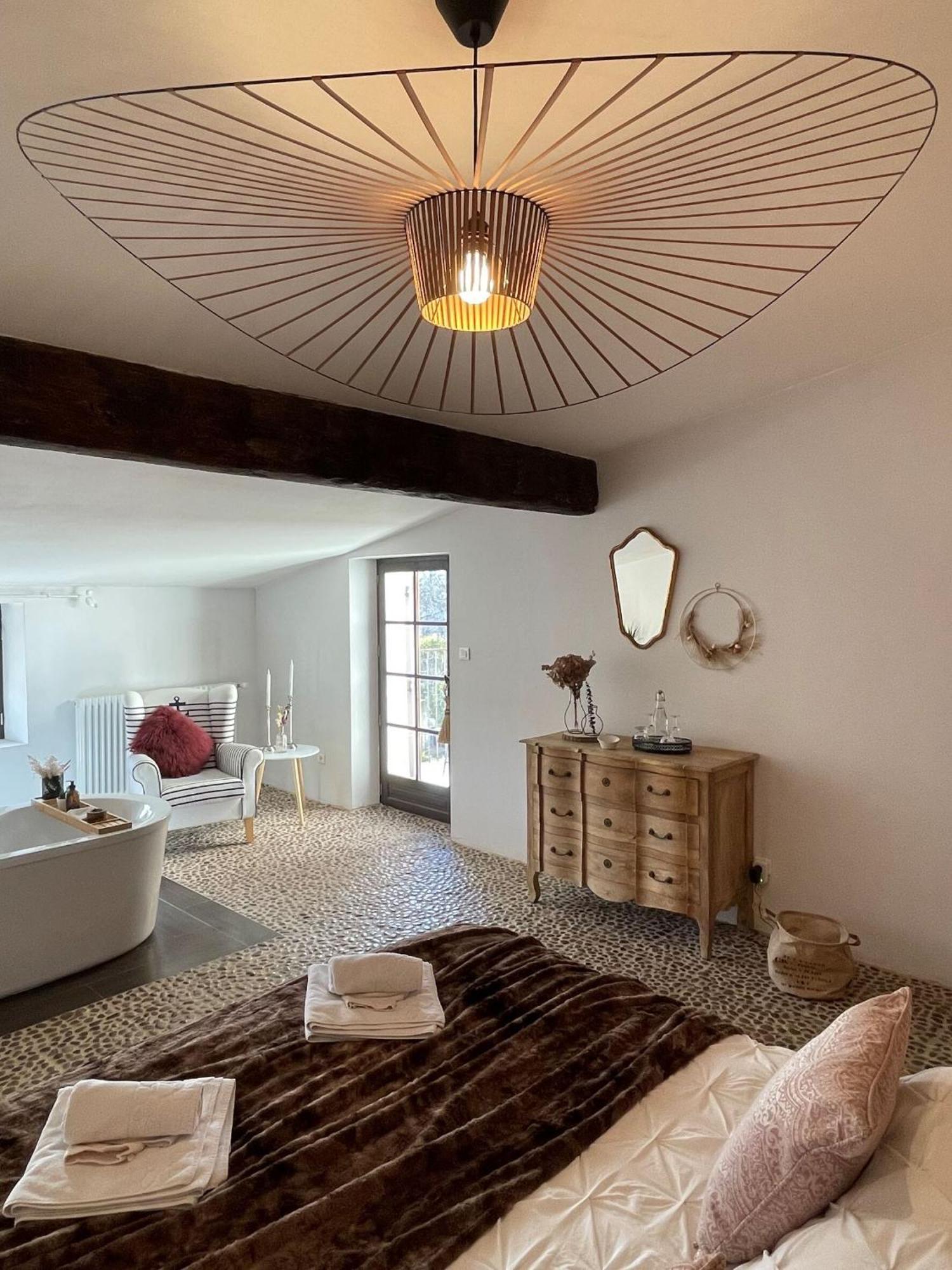 B&B Temps Suspendu Provence Pernes-les-Fontaines Habitación foto