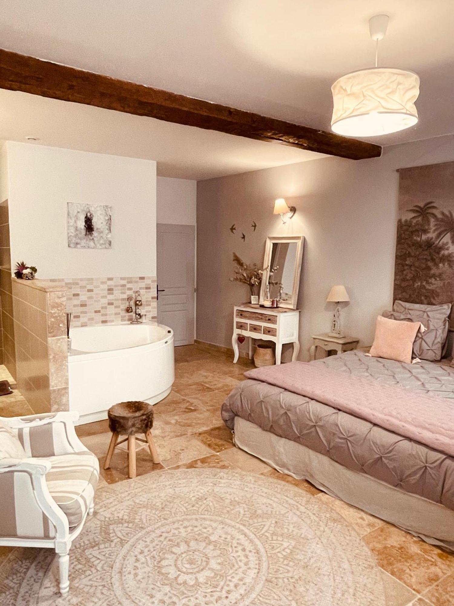 B&B Temps Suspendu Provence Pernes-les-Fontaines Habitación foto